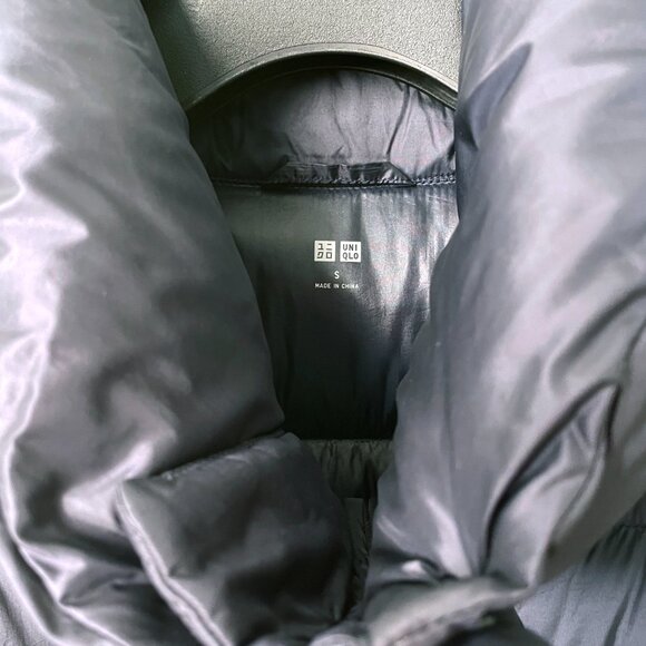 Uniqlo Stand Collar Mid Length Down Coat - Picture 5 of 5